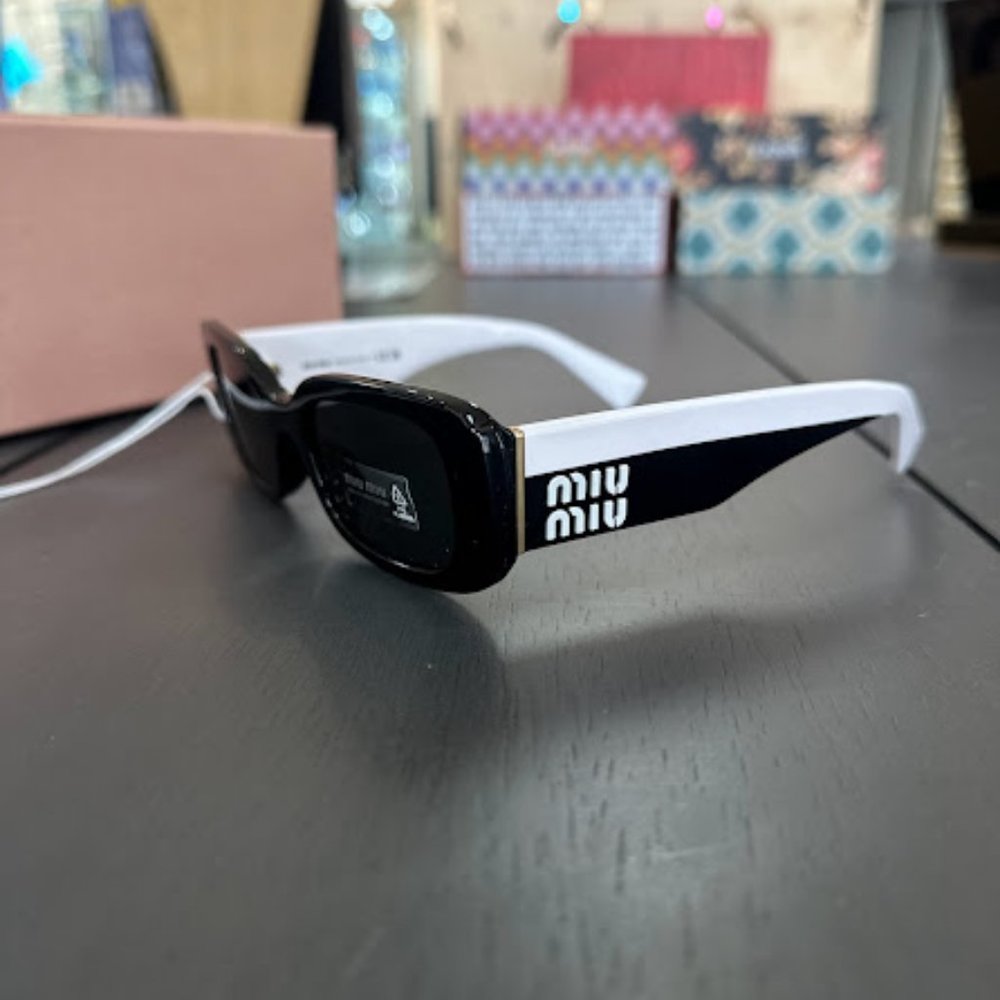 New Miu Miu MU 08YS